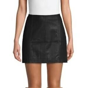 Free People Black Vegan Leather Mini Skirt sz 8 Free People Modern Femme